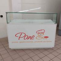 Bancone panetteria e gastronomia