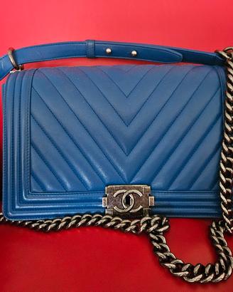 Chanel Boy 