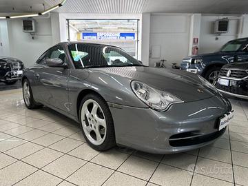 PORSCHE 911  LEGGI DESCRIZIONE