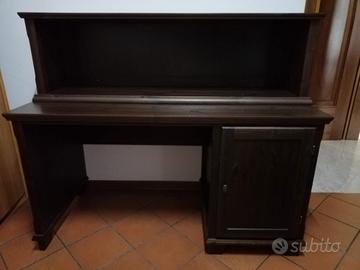 Scrivania in Legno Massiccio con Alzata