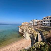 Terrasini trilocale 75 mq con terrazzo vista mare