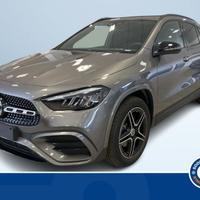 Mercedes-Benz GLA 250 E PLUG-IN HYBRID AUTOMA...