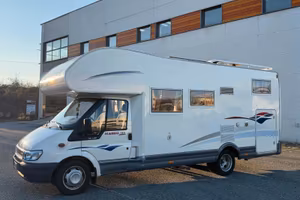 Ford TRANSIT mansardato