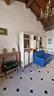 stile-casale-rustico-travi-balcone-a-23-000-euro
