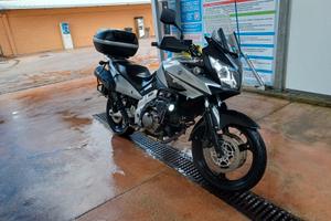 Suzuki V-Strom 650