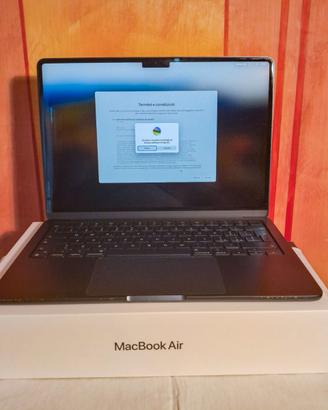 MacBook Air M2 13,6 Midnight 8GB RAM SSD 256G