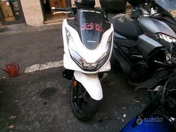 Honda PCX 125 ABS TCS