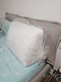 cuscino trapezio per guardare la tv a letto nuovo