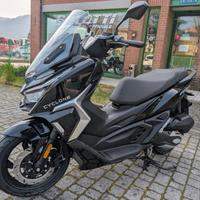 NUOVA Cyclone RT1 125 ABS+TCS - Lo Scooter Hi-Tech