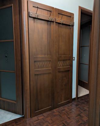 Appendiabiti da parete in legno