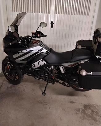 KTM 1290 anno 2020