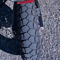 gomme moto