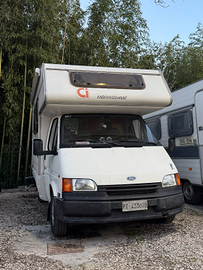 Camper Ford CI international