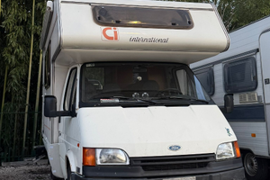 Camper Ford CI international