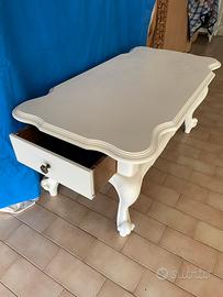 Tavolino da salotto in stile Shabby