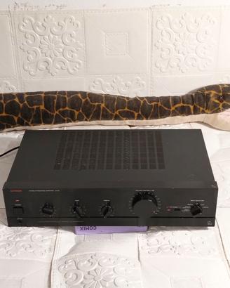 Luxman amplificatore nero