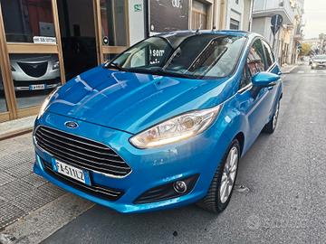 Ford Fiesta 1.4 5p. Bz.- GPL Titanium navi led ful