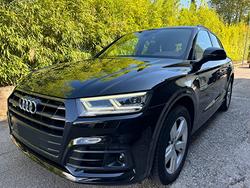 AUDI Q5 2.0 TFSI quattro S tronic S line plus
