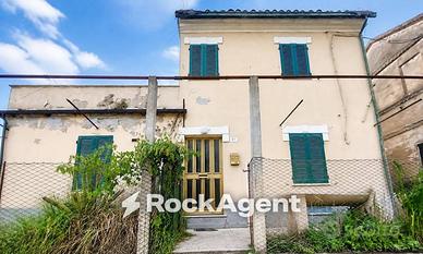Villa di 100 m² con 4 locali a Senigallia