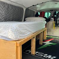 Letto artigianale con 2 materassi ortopedici