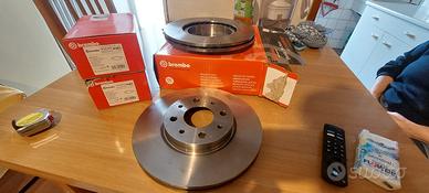 Kit dischi + 8 pastiglie brembo punto 188 95cv