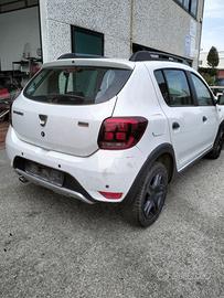 DACIA SANDERO 2017 - 297.25 - RICAMBI USATI