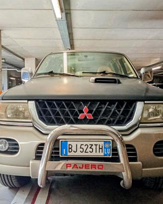 pajero sport