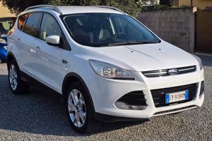 Ford Kuga 2.0 TDCI 150 CV S&S 4WD Titanium