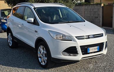Ford Kuga 2.0 TDCI 150 CV S&S 4WD Titanium
