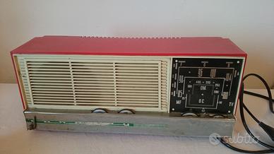 Radio a valvole d'epoca anni '60 funzionante
