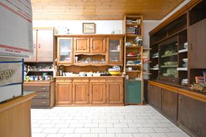 Indipendente su unico livello con cortile privato