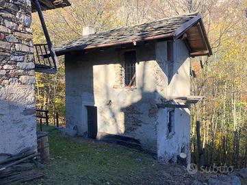 CASA INDIPENDENTE A PINASCA
