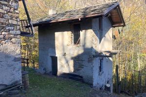 CASA INDIPENDENTE A PINASCA