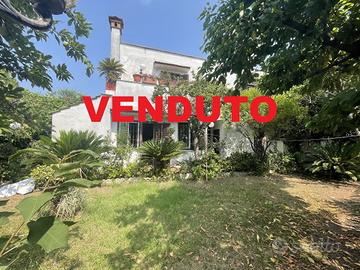 Villetta Trifamiliare Cerveteri