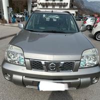 NISSAN X-TRAIL TD