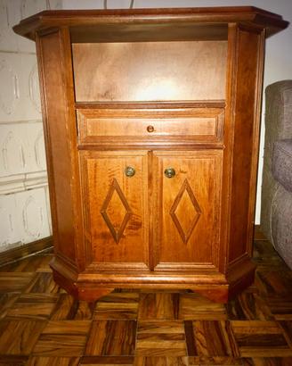 Mobile in legno arte povera con rotelle