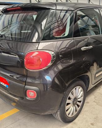 FIAT 500L RICAMBI