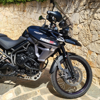 Triumph Tiger 800 XCX