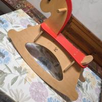 cavalluccio a dondolo hape 