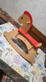 cavalluccio a dondolo hape 