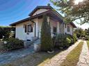 zona-residenziale-ampia-villa-unico-livello