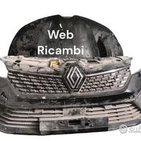 Musata renault clio 2024 ricambi frontale porte