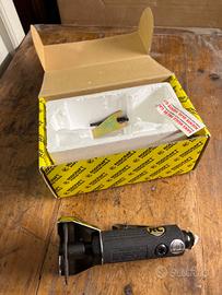 Smerigliatrice ad aria