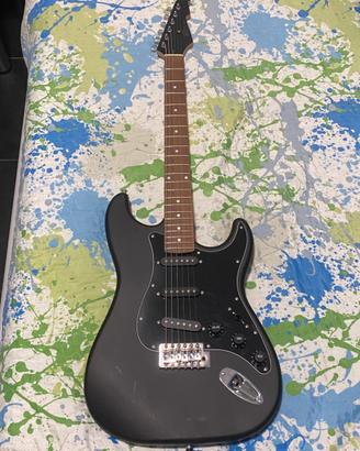 Chitarra Stratocaster Vision.
