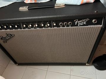 Fender Frontman 212 R