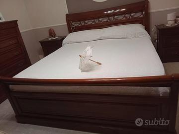 letto matrimoniale in legno massello