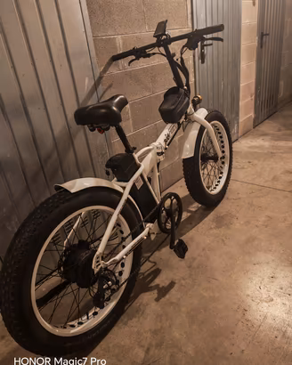  e-bike Big Bad Bike 24 x 4.0 pieghevole 