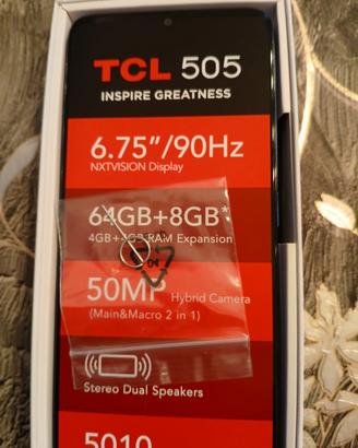 Tcl 505 smartphone