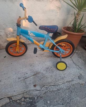 Bicicletta con rotelle bimbo