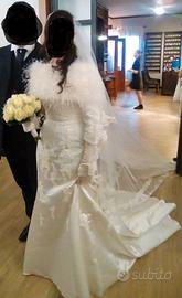 Abito da sposa meraviglioso in perfetto stato 